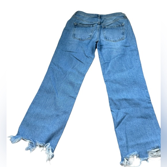 We The Free Distressed Lightwash Crop Jeans - Picture 3 of 6